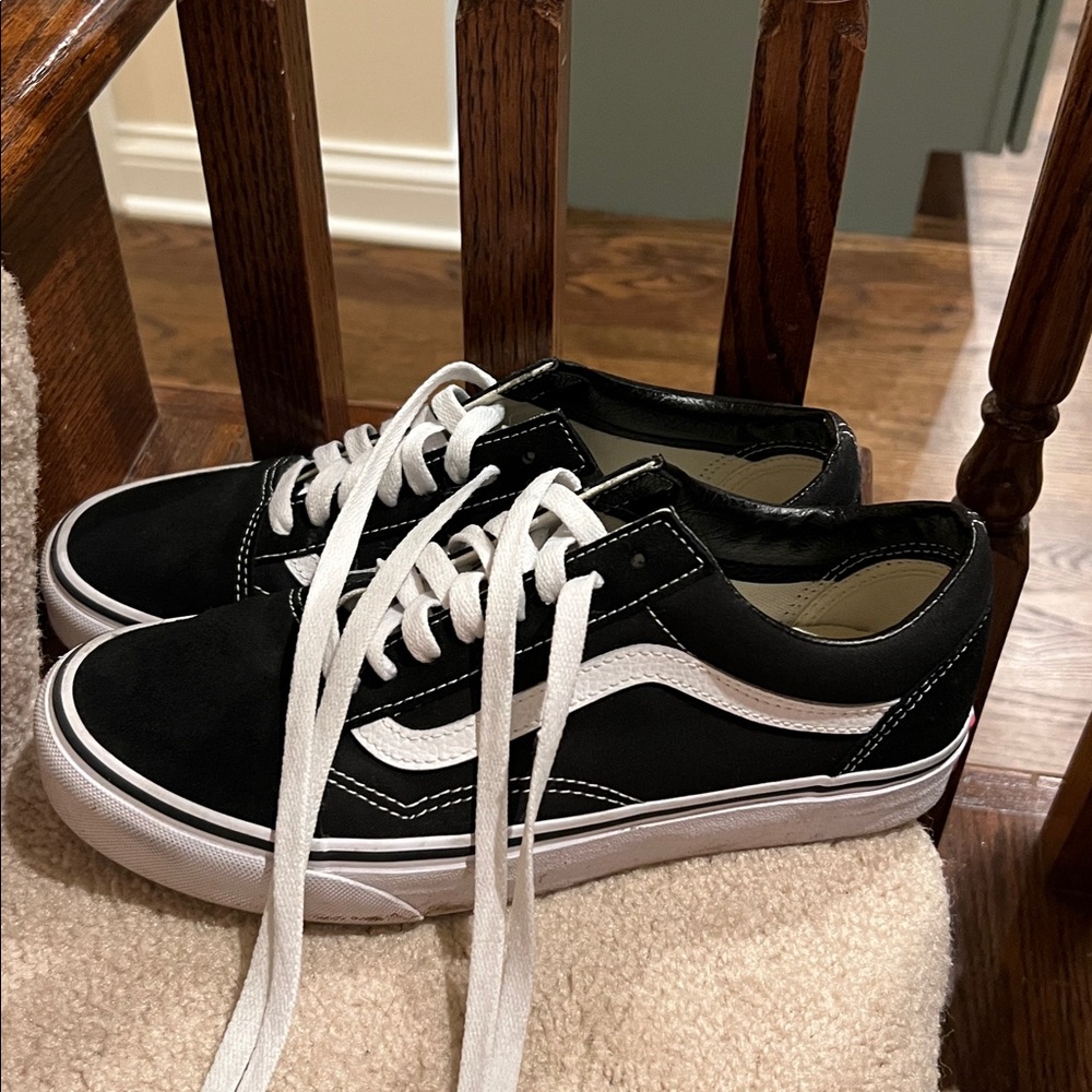 Men’s Vans Old Skool Classic Black and White Sneakers Size 7.5 - Picture 7 of 10